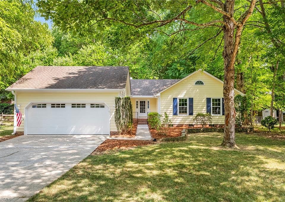 1st image of 2021 Warwickshire Dr