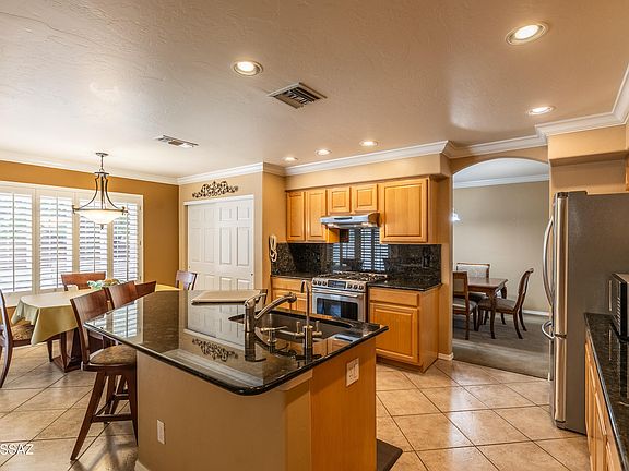3rd image of 2196 E Rio Vistoso Ln