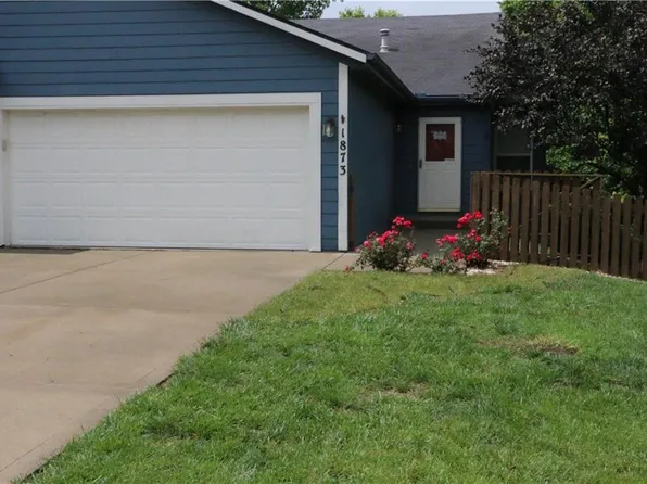 1873 Chickadee Dr, Liberty, MO 64068