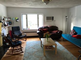744 Boylston St #1, Chestnut Hill, MA 02467