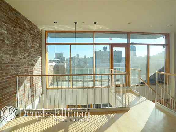 4th image of 223 W 135th St APT 5