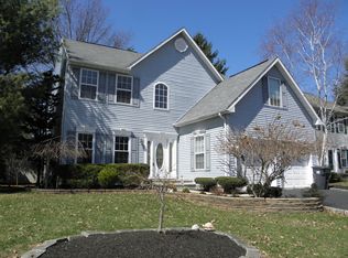9 Burr St, Bridgewater, NJ 08807