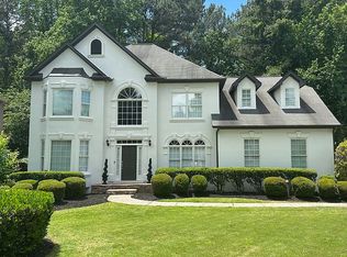 935 Whitetail Ct, Alpharetta, GA 30005