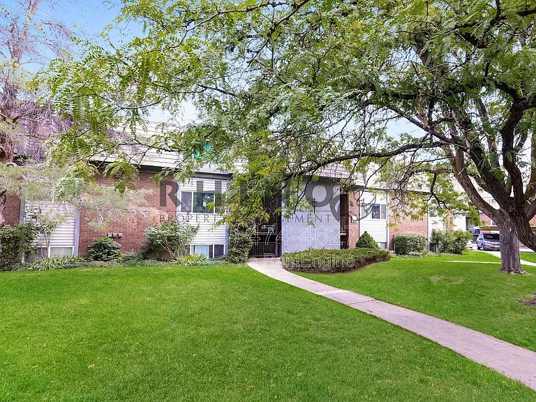1767 Willowbrook Dr — Photo 3