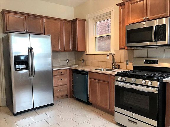 3rd image of 4165 Flad Ave #1