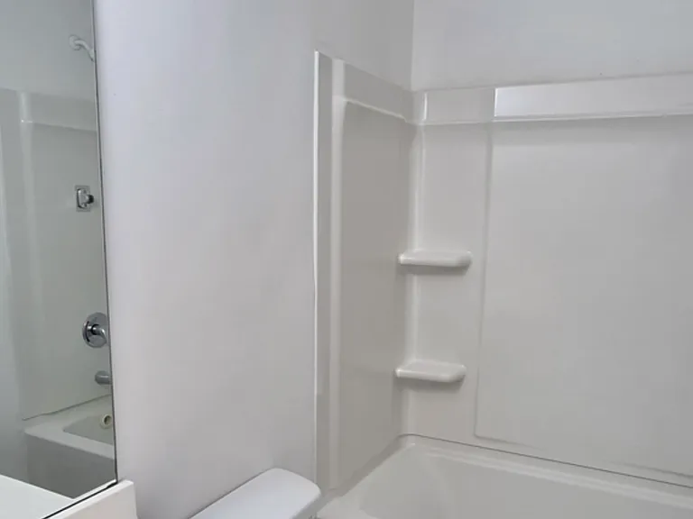 315 Crestfield Cir — Photo 12