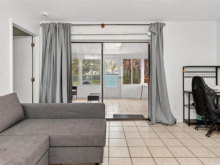 5107 Deer Creek Dr — Photo 25