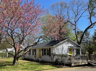 55 Woodland Rd, Madison, CT 06443