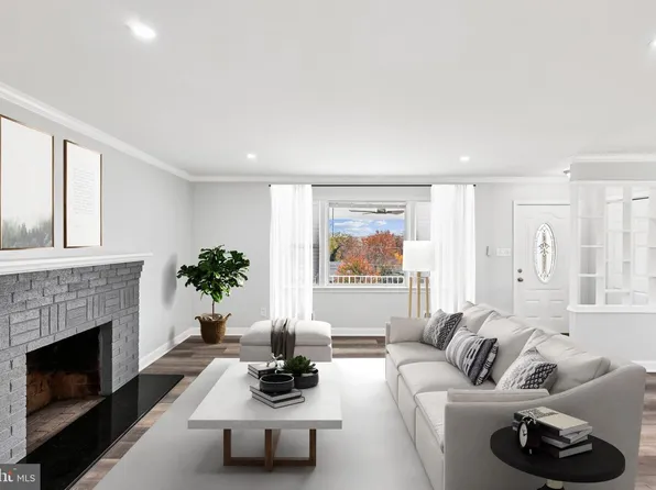 2016 Belfast Dr, Fort Washington, MD 20744