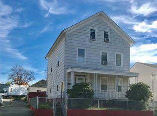 93 Knowles St, Pawtucket, RI 02860