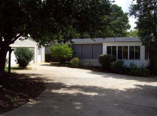 100 Rock Ln SE, Eatonton, GA 31024
