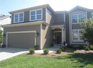 12463 S Race St, Olathe, KS 66061