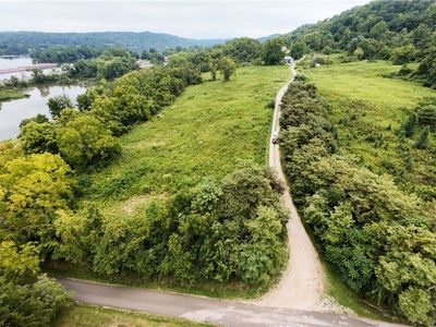 115 McElroy Run Rd, Saint Marys, WV, 26170
