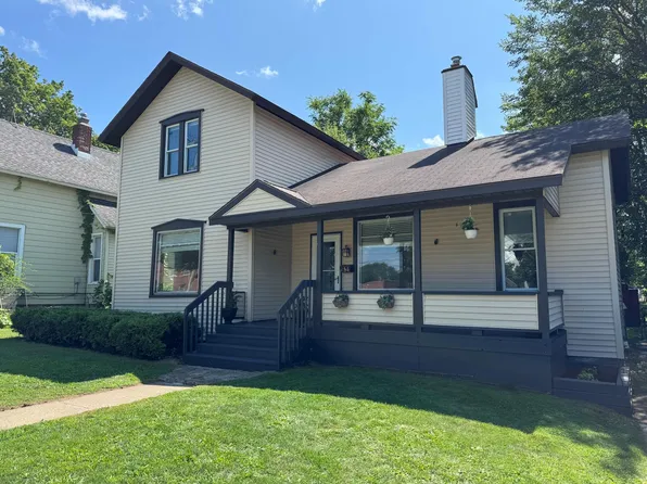 154 Carrier St NE, Grand Rapids, MI 49505