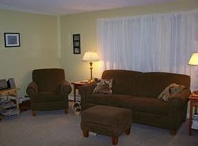 5th image of 10 Drury Ln