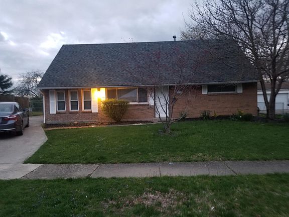 3rd image of 1749 Stouder Dr
