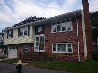 15 Autumn St, West Roxbury, MA 02132