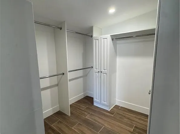 6439 1/2 Graves Ave, Van Nuys, CA 91406
