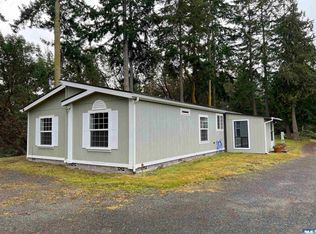 1074 Gasman Rd, Port Angeles, WA 98362