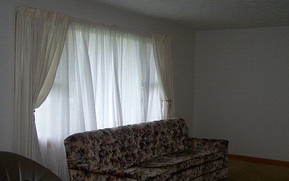 3rd image of 12838 Raymond Dr