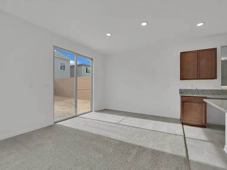 5803 W Haleh Ave — Photo 7