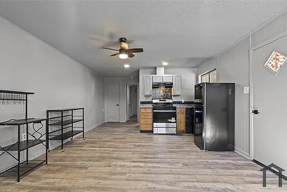1818 Benton St #REAR — Photo 3