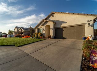 3056 Bora Ave, Tulare, CA 93274