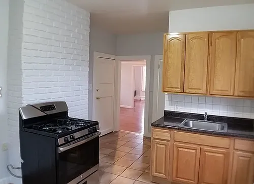 759 Stuyvesant Ave #13 Photo 1