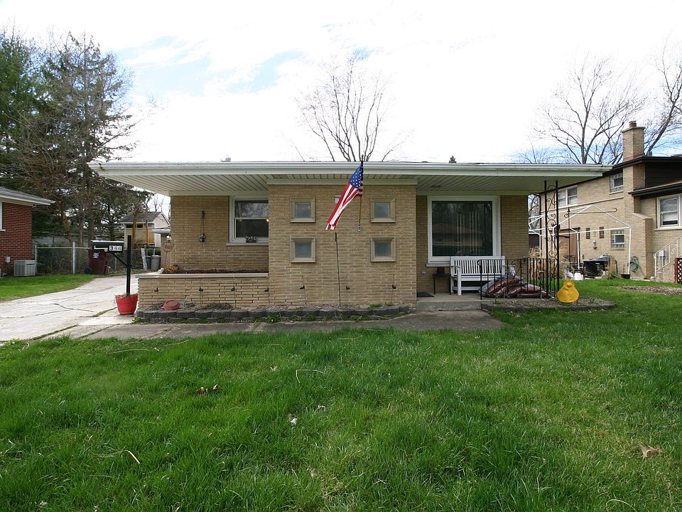 1st image of 344 Coolidge St N