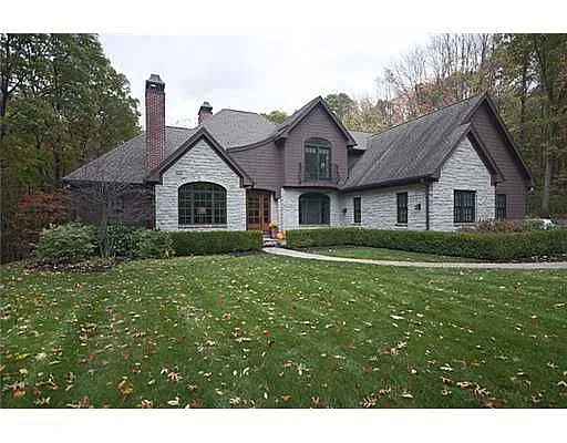 8472 Webster Hills Rd photo 1