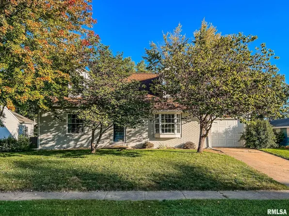 1409 W Walnut St, Chillicothe, IL 61523