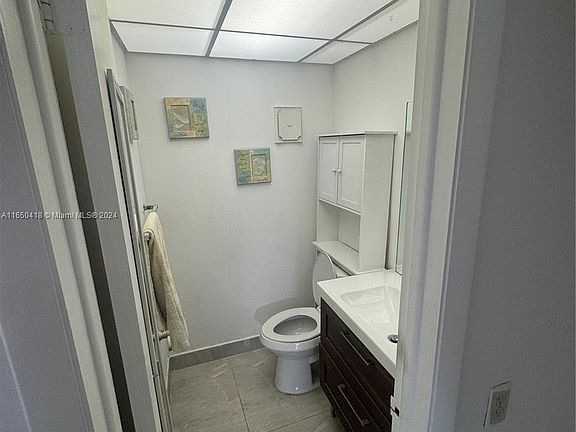 3rd image of 9363 Fontainebleau Blvd APT H212