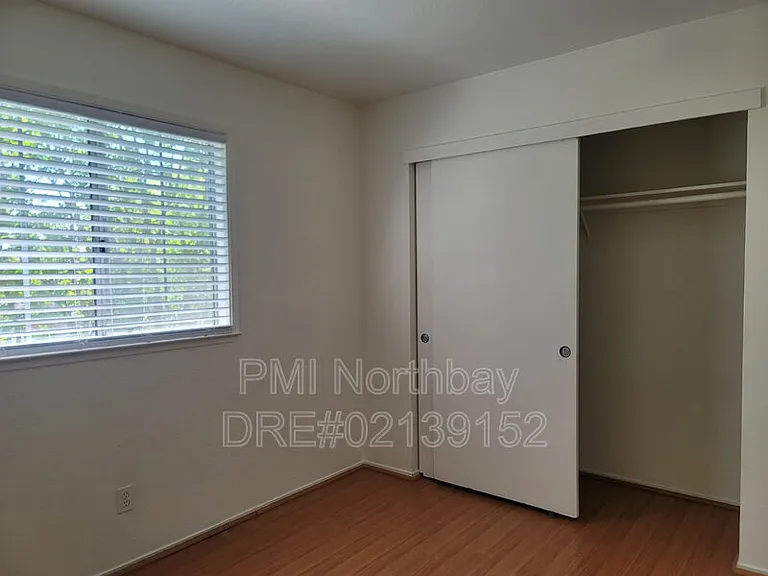 2140 Woolner Ave #D — Photo 11