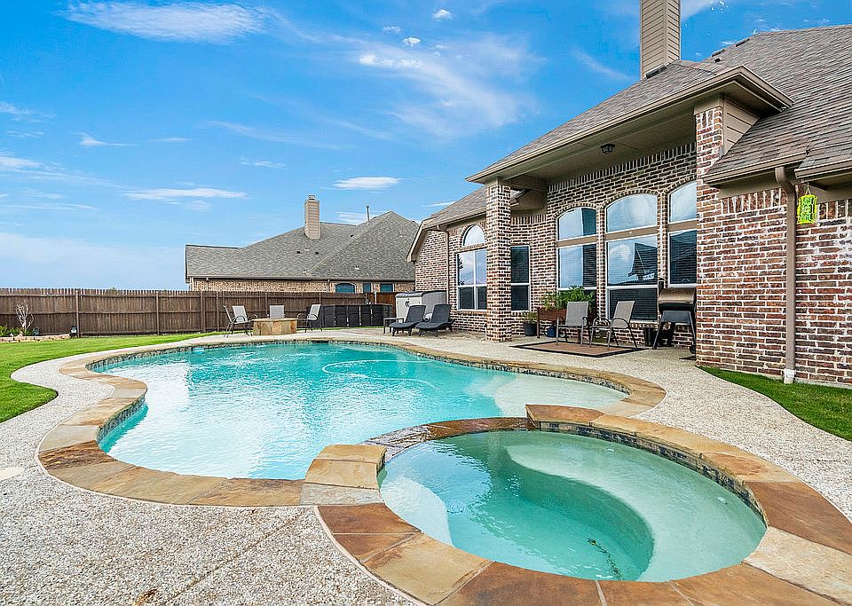 1st image of 3125 Tropica Dr