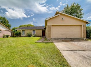 7439 W Fuqua Dr, Missouri City, TX 77489