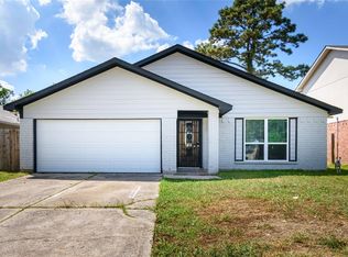 8703 Valley Ledge Dr, Houston, TX 77078