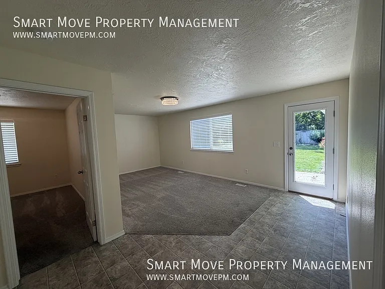 1241 E Ringneck Ct — Photo 12