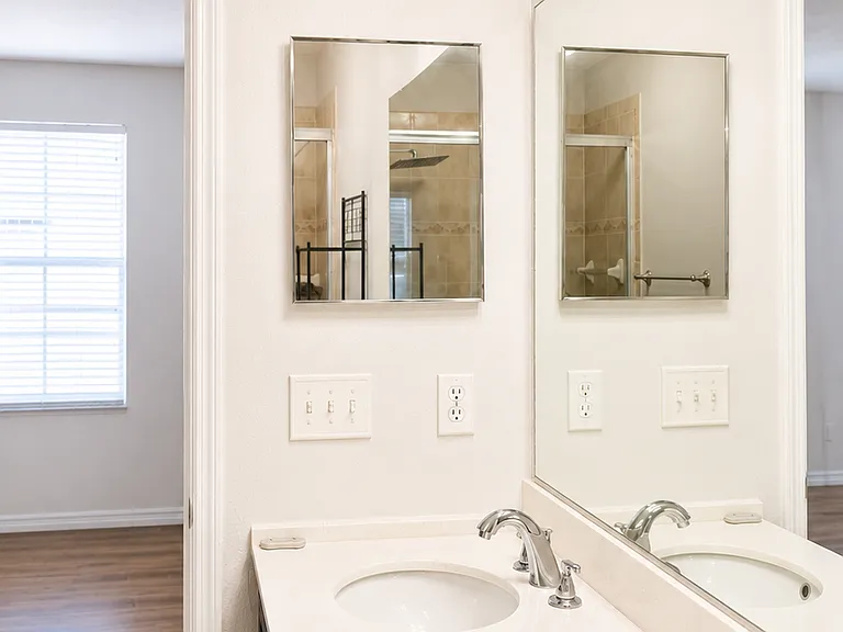 12660 Somerset Oaks St #12660 — Photo 30