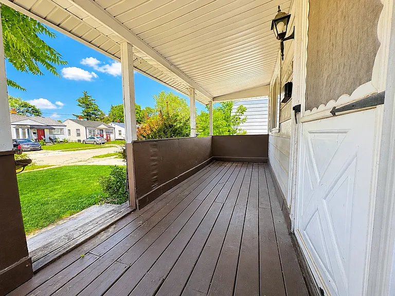 11060 Paige Ave — Photo 5