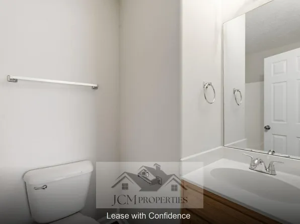 2906 Blairdon Cir, Lexington, KY 40509