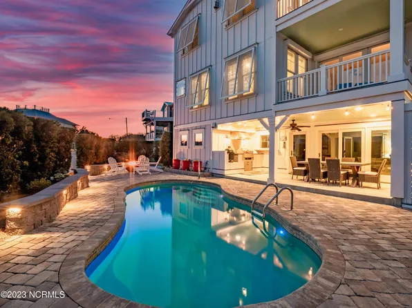 402 Sandman Drive, Kure Beach, NC 28449