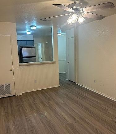 2nd image of 1105 Shanarae Cir #C