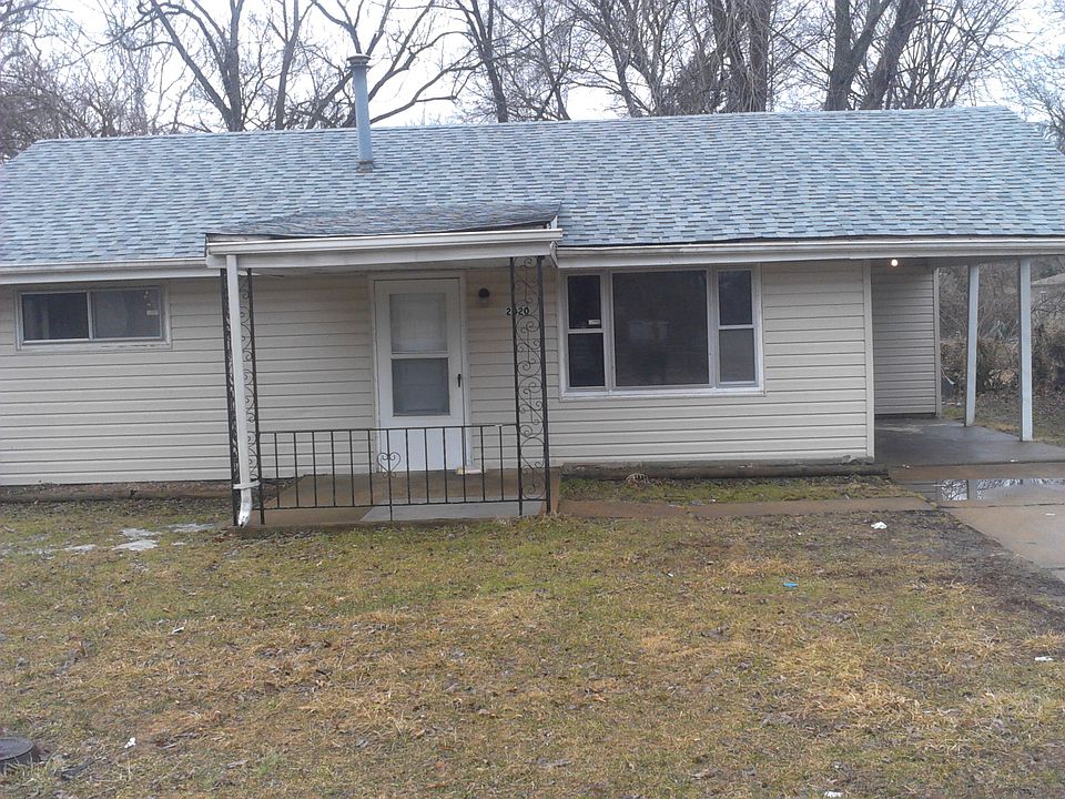1st image of 2020 Bella Clare Dr