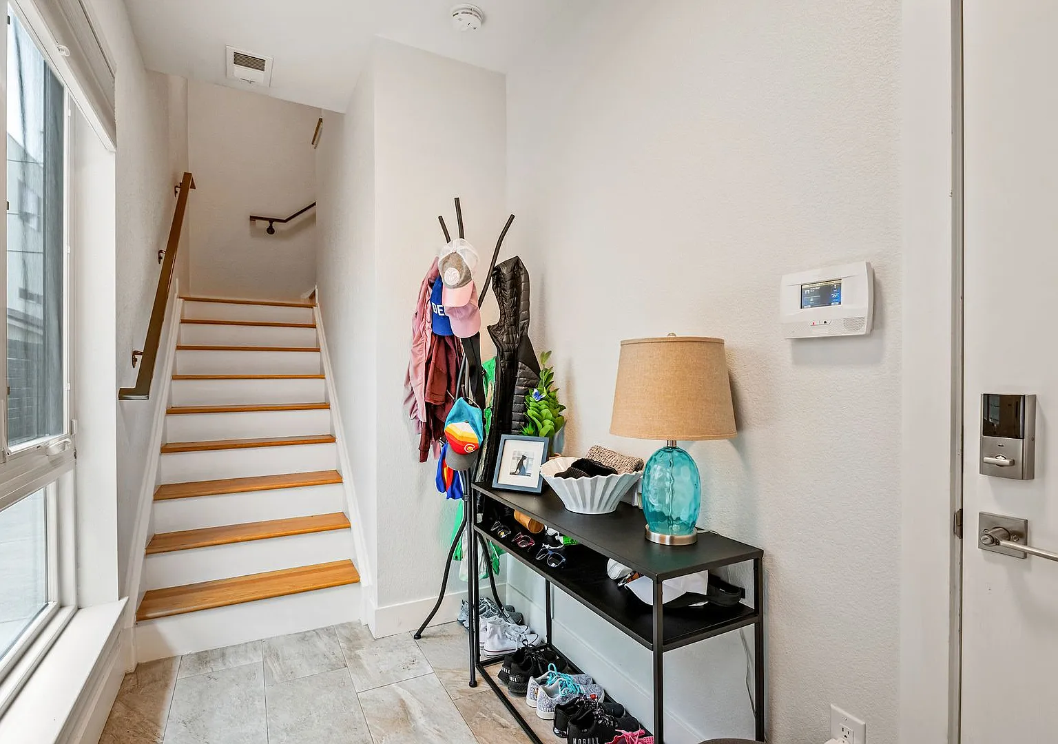1821 Irving St #104 — Photo 3