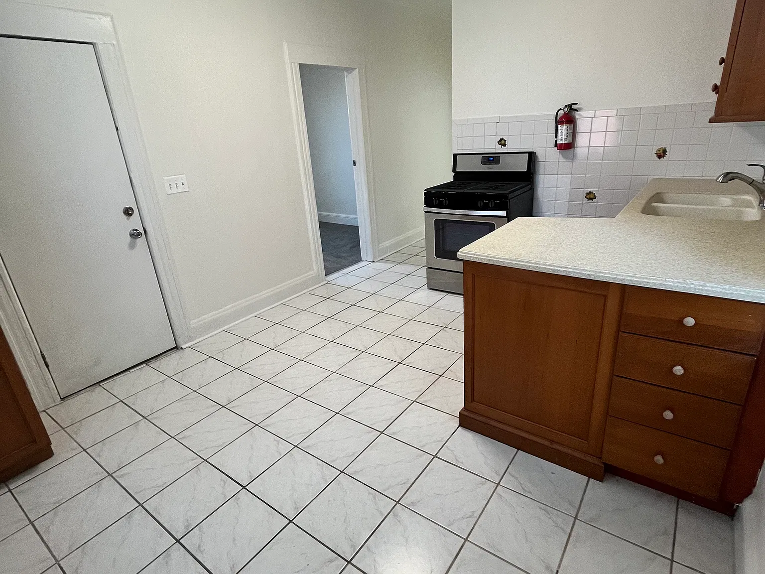 3 bed, $2,800 — Photo 4