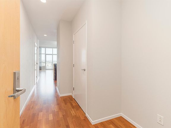 Entry Hall into unit