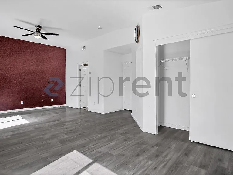 2437 N Tracy Ave — Photo 27