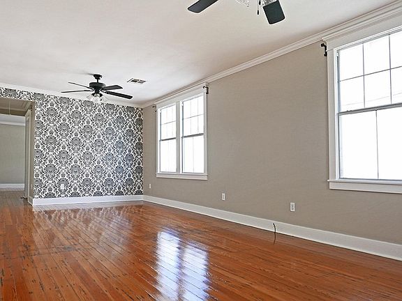 3rd image of 810 French St #810
