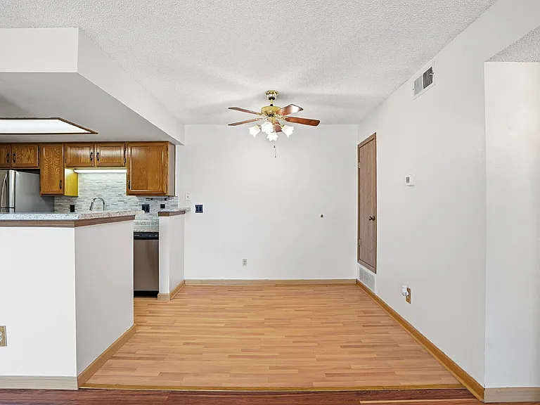 931 S Zeno Way #103 — Photo 7