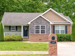 107 Tanesha Ct, Portland, TN 37148